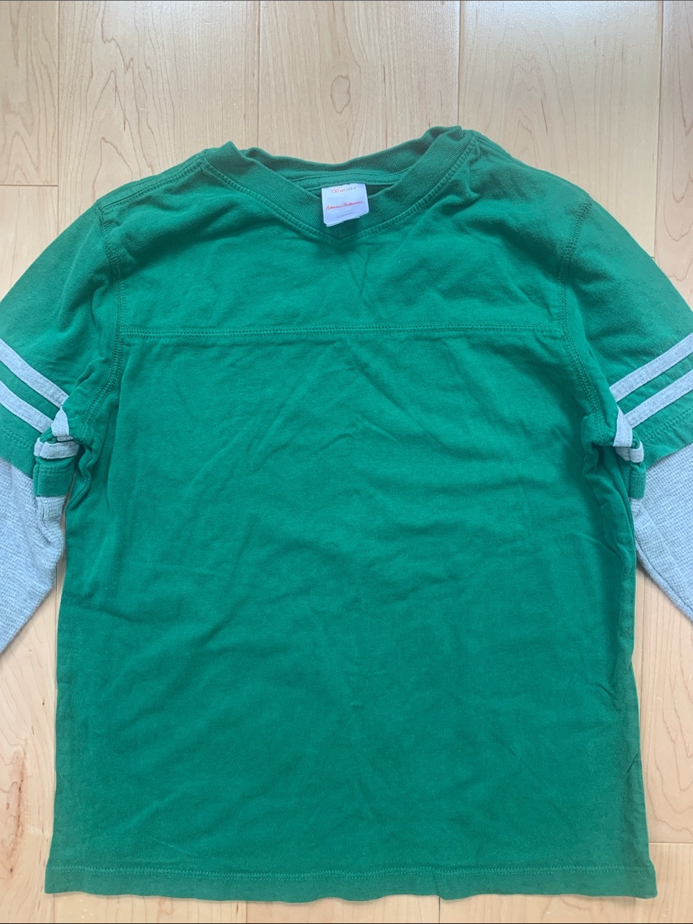 Hanna Andersson Long Sleeve Soft Cotton Tee- green and gray sz 130/8